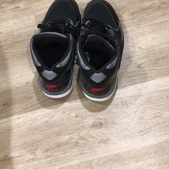 Nike Air Flight size 7.5 black/grey retro 2012 306252-062 used good condition - Picture 3 of 10